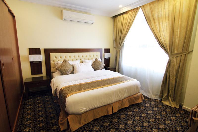 Al Muhaidb Al Takhassosi Abaqrino Riad Exterior foto