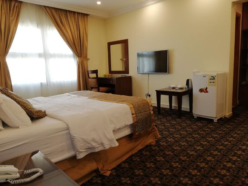 Al Muhaidb Al Takhassosi Abaqrino Riad Exterior foto