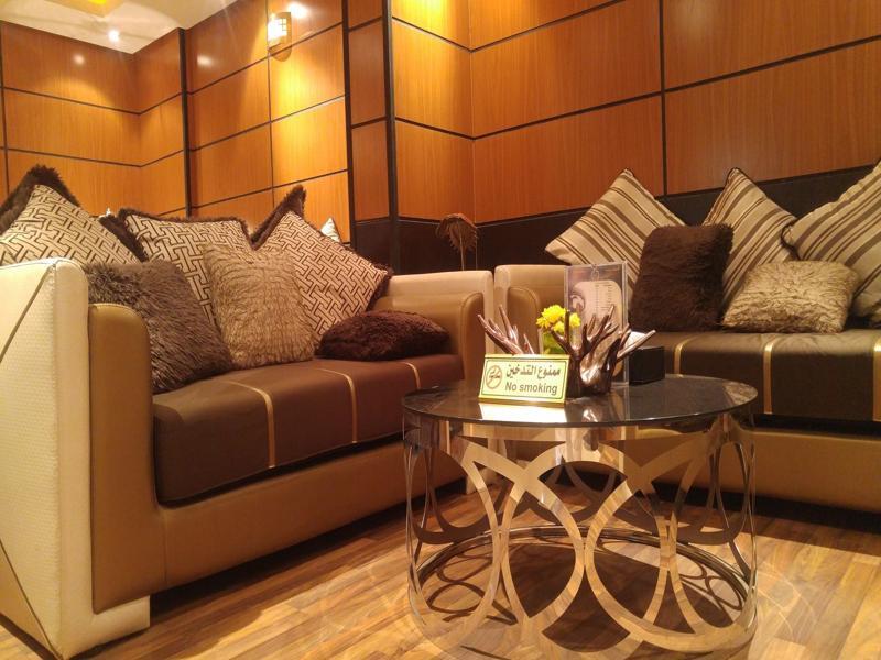 Al Muhaidb Al Takhassosi Abaqrino Riad Exterior foto